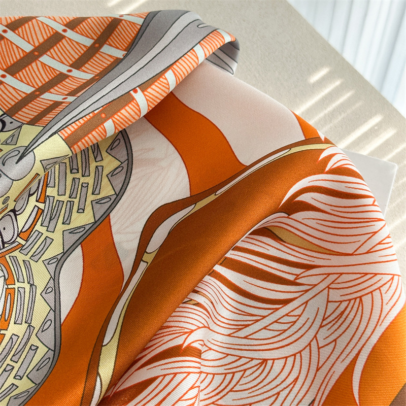Designer Silk Scarf Women Spri - Travel Accessories Aesthetic 评论和价格